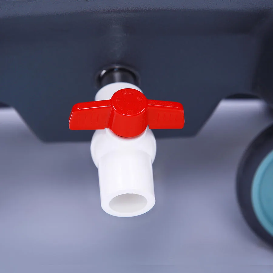 Insulated Ice Caddy with Sliding Lid and 125lb / 57kg Capacity