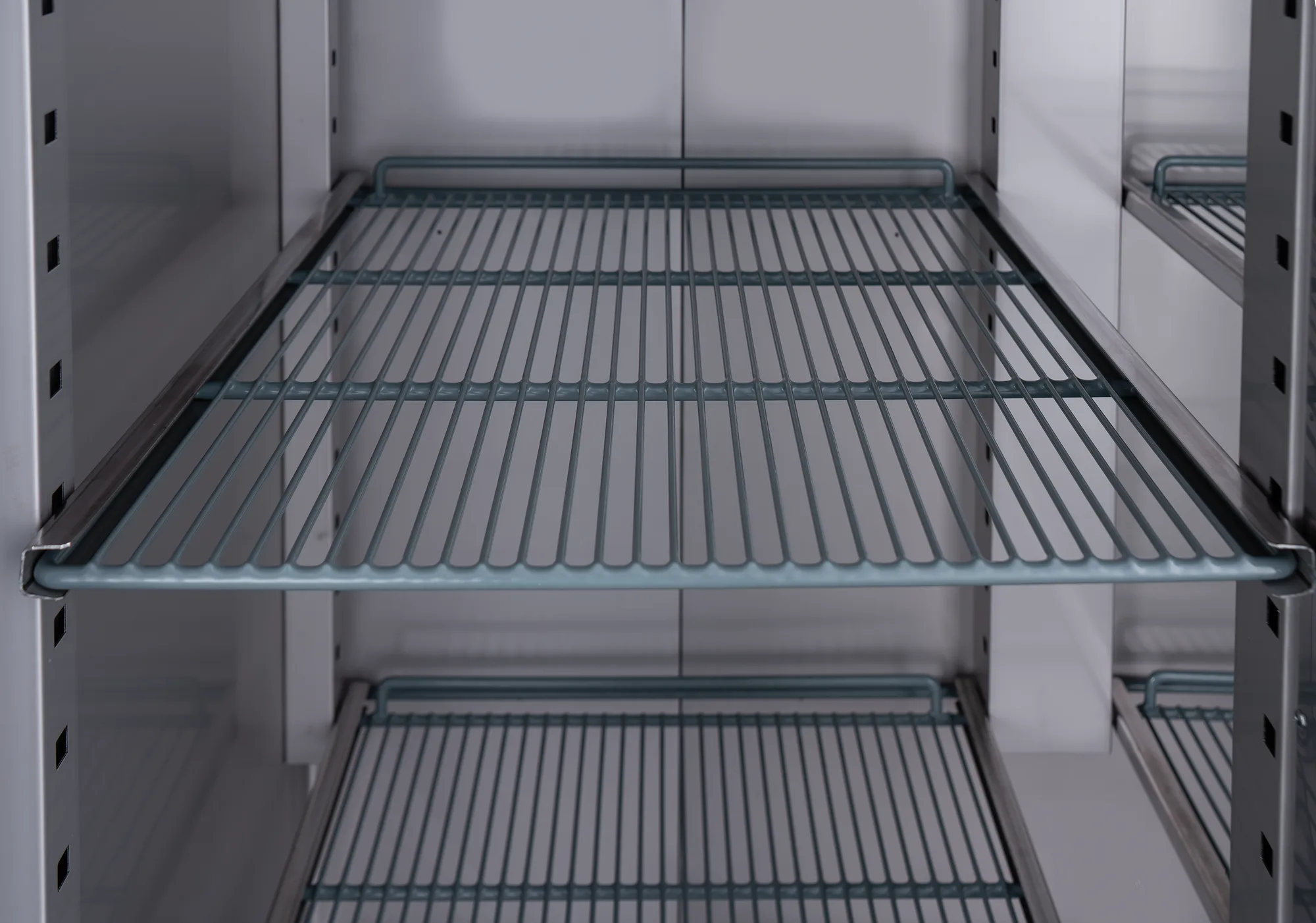 54″ Two (2) Door Top-Mounted Reach-in Refrigerator, 43.1 cu.ft. (1220 L), Stainless Steel