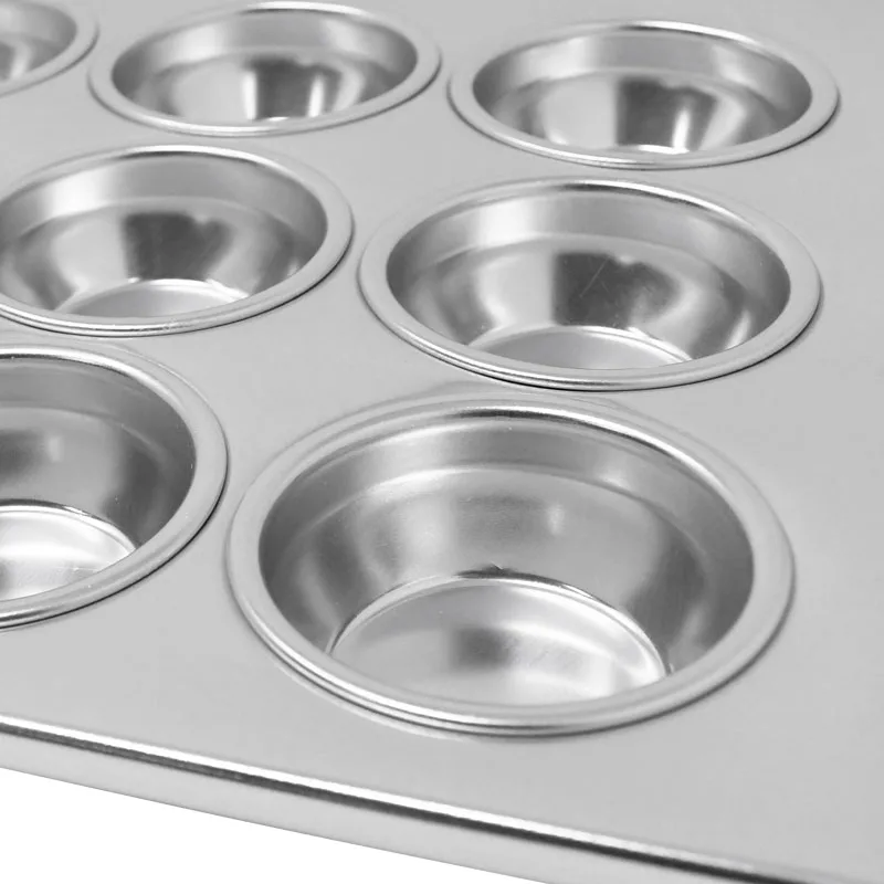 12-Cup Aluminum Muffin Pan