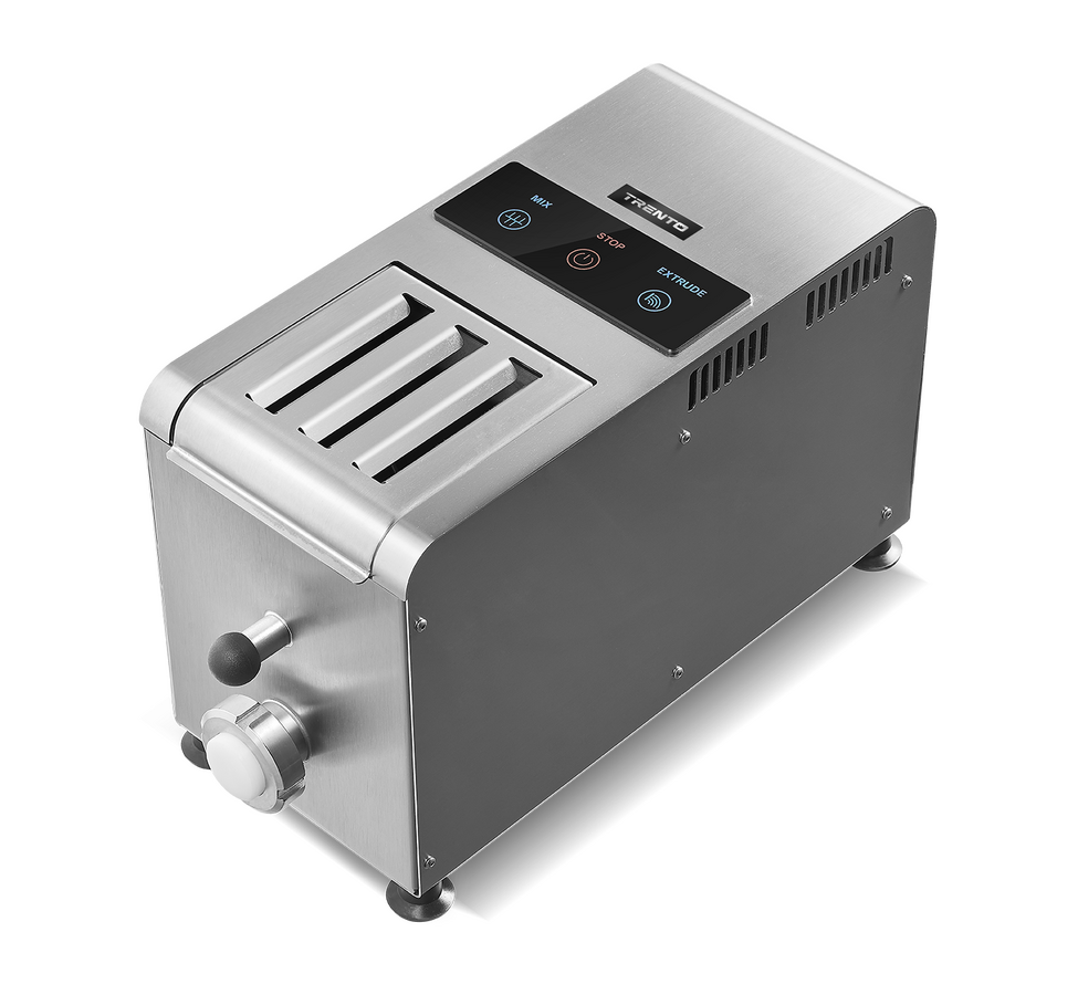Trento LP5 11 lb/hr (5 kg/hr) Countertop Pasta Machine – 380W (0.5 HP), 110V