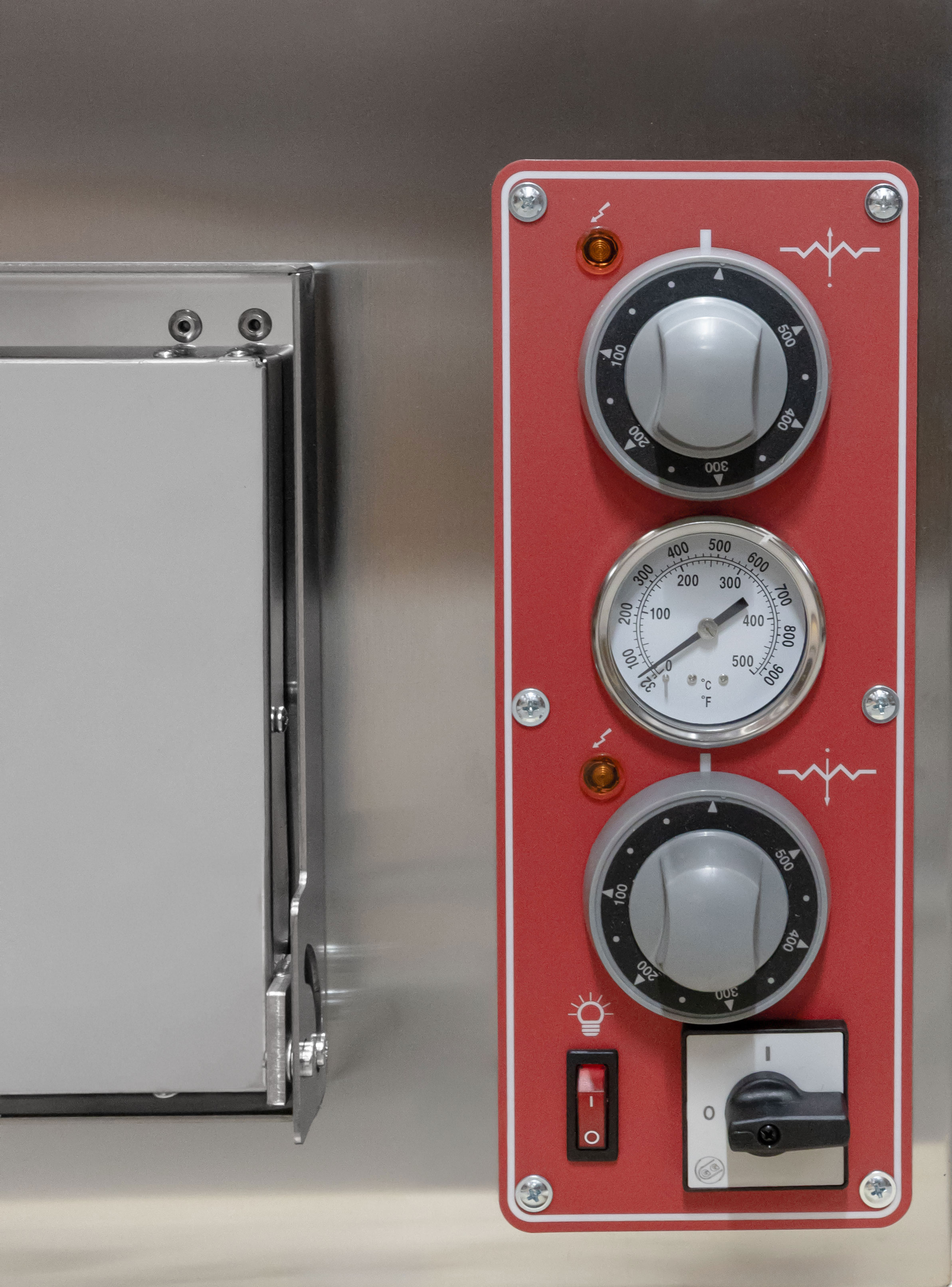 Trento Entry Max Series 39″ Single Chamber Pizza Oven with 27.6″ Chamber – 230 V, 3 Ph, 5.6 kW