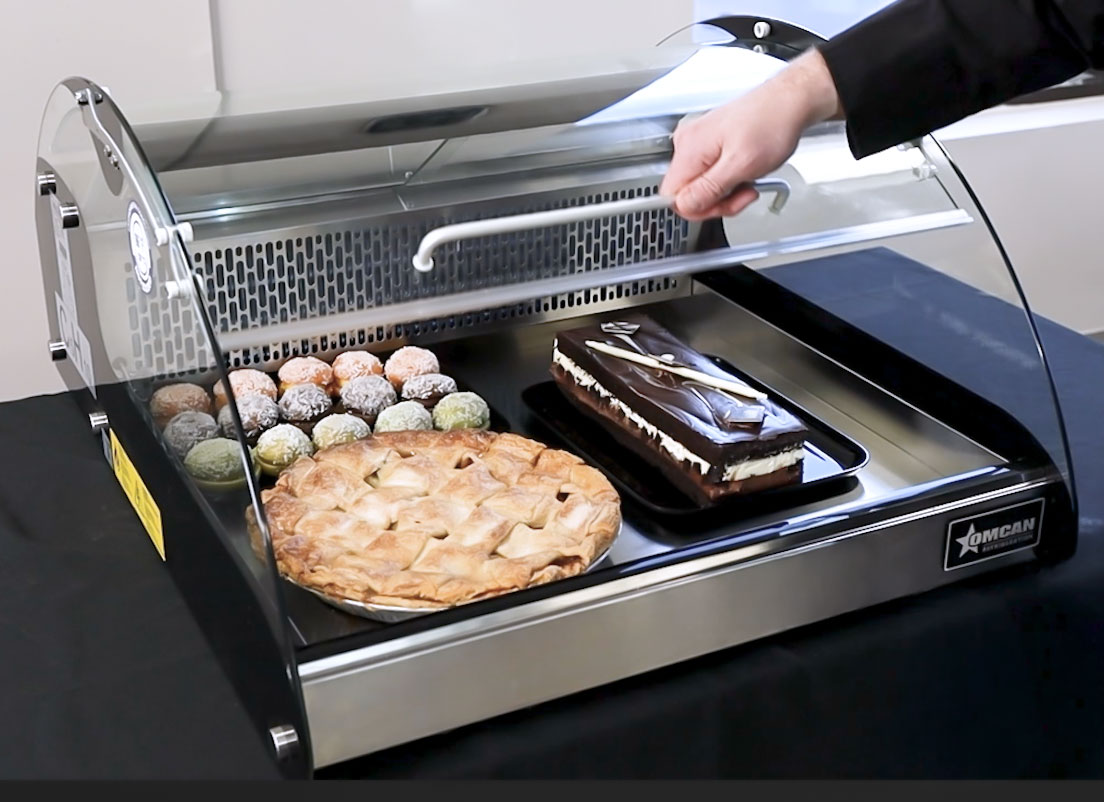 27″ Curved Glass Countertop Refrigerated Display, 4.2 cu.ft. (118L), Stainless Steel