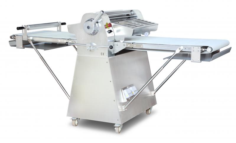 Stainless Steel Floor Model Dough Sheeter with 88" Conveyor Length – 0.75 HP (550 W), 220 V, 1 Phase