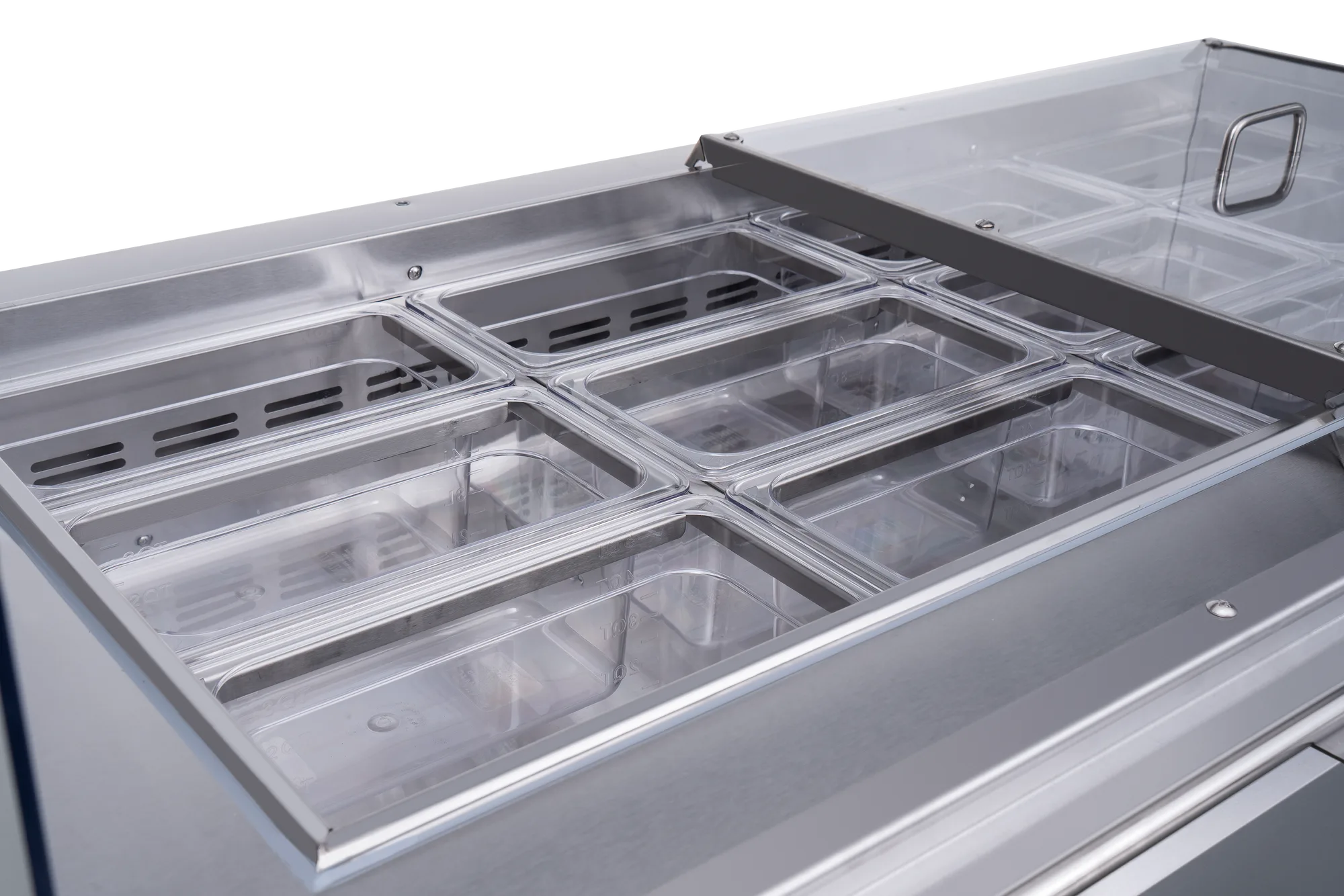 60″ Stainless Steel Refrigerated Salad Bar / Cold Food Table with Sneeze Guard, Tray Slide and Pan Covers