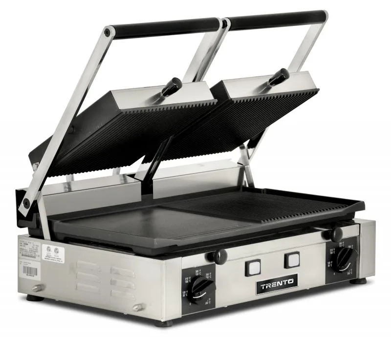 Trento 10″ x 19″ Double Panini Grill with Ribbed Top and 1/2 Grooved and Smooth Bottom Grill Surface