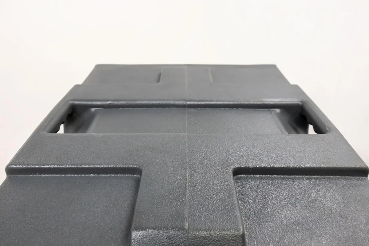 Insulated Polyethylene Food Pan Transport Carrier Front-Loading Design, up to 6 Pan Capacity