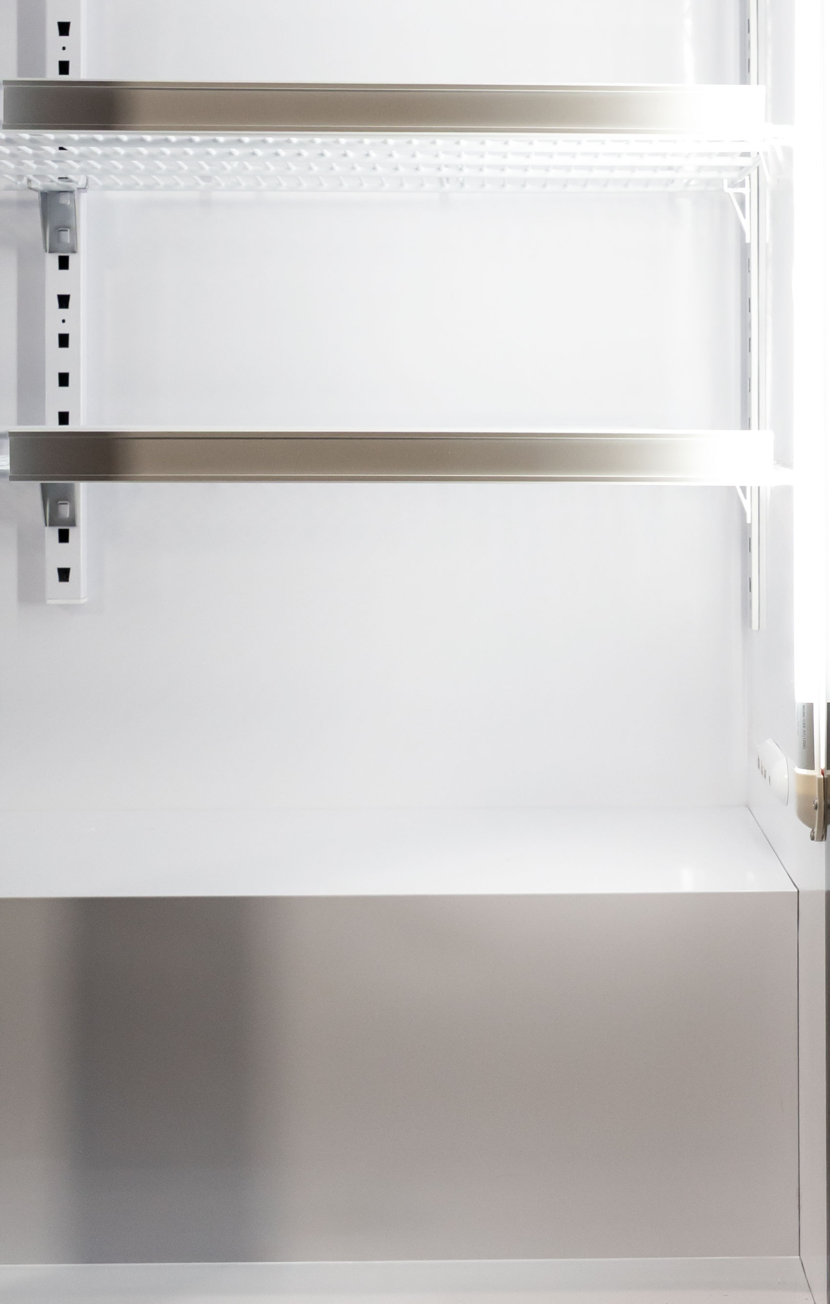 24” One (1) Glass Door Display Refrigerator with LED Light, 13.4 cu.ft. (380 L), Black