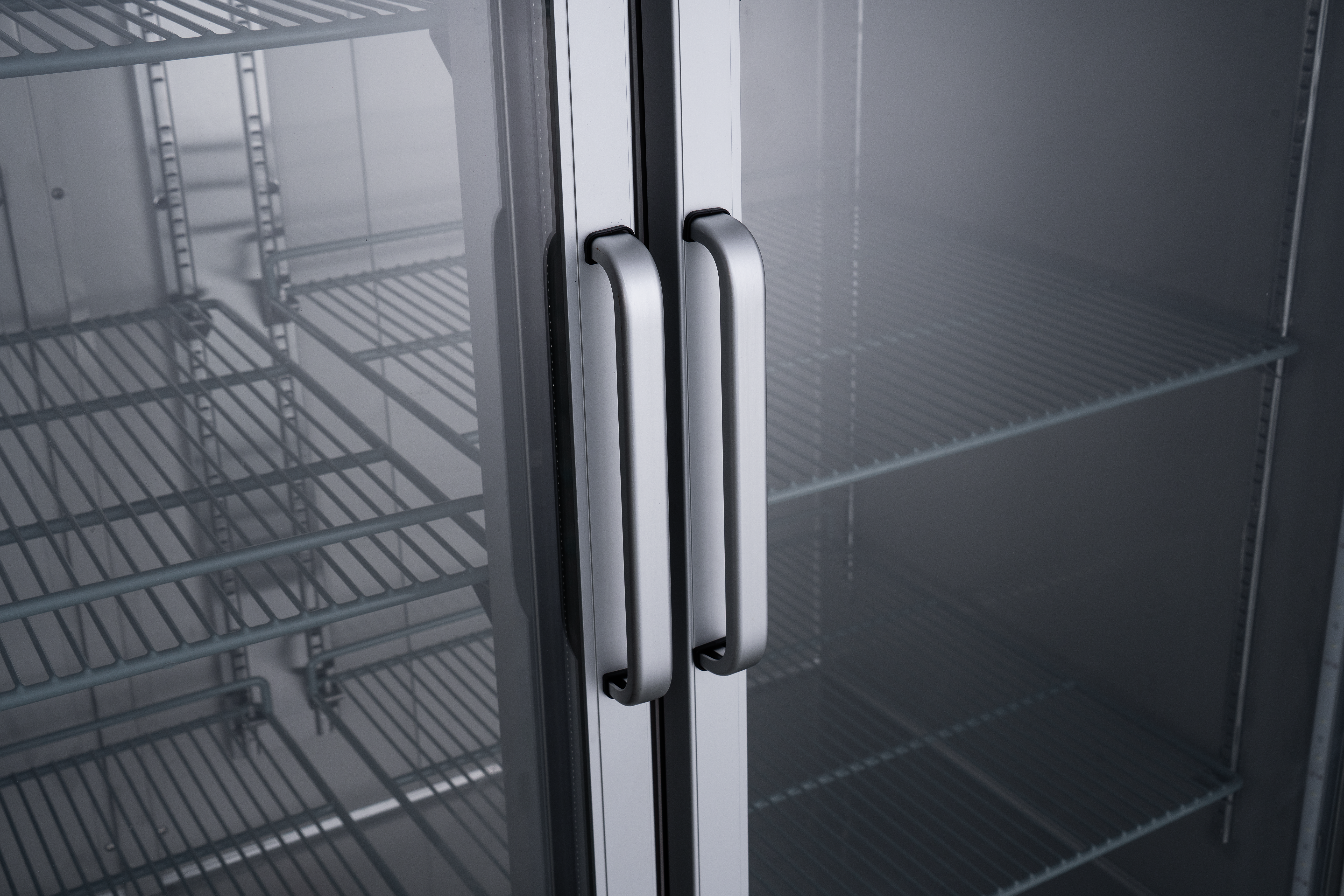 81″ Three (3) Glass Door Reach-In Refrigerator, 72 cu.ft. (2,024 L), Stainless Steel