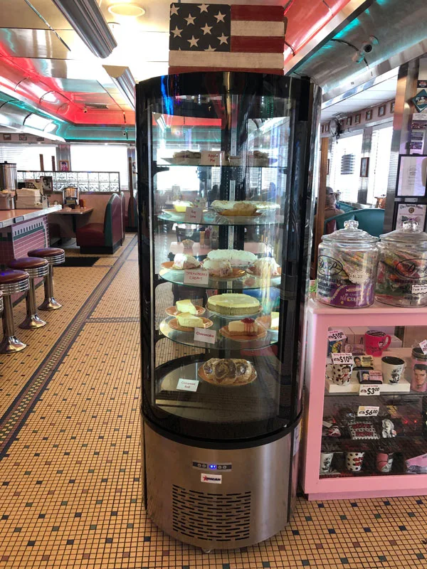 27″ Four (4) Shelf Circular Floor Refrigerated Showcase, 14.1 cu.ft. (400 L)