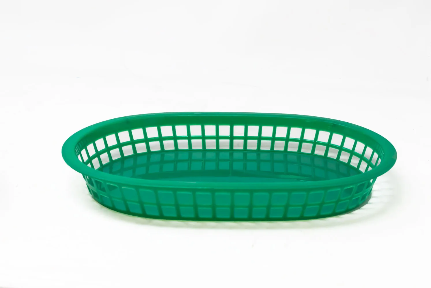 10″ x 7″ Plastic Oval Fast Food Serving Basket – Green