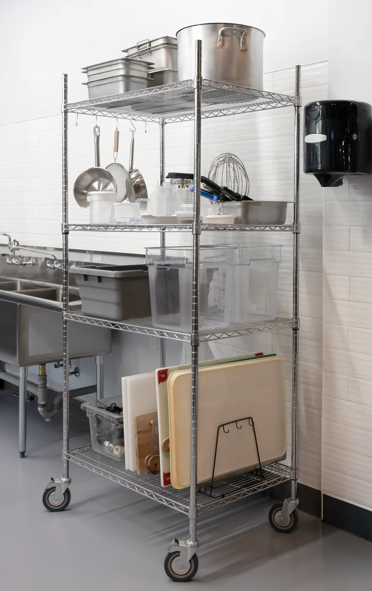 18″ x 36″ x 72″ Chrome Shelving Kit