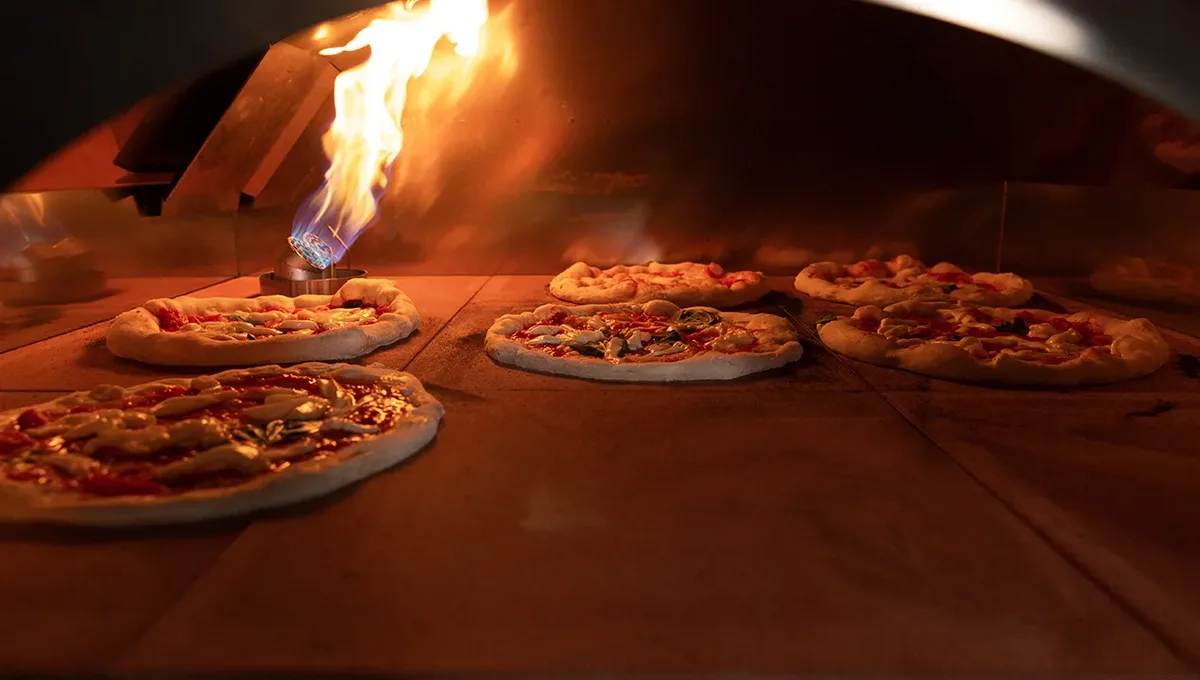 Alfa Quick Series Natural Gas Pizza Oven with Stand – 6 Pizza, 116,000 BTU