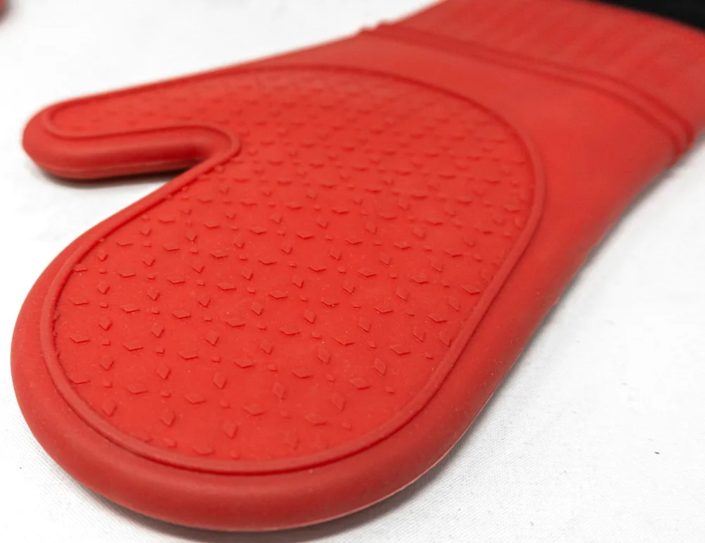 15″ Red Silicone Oven Mitt