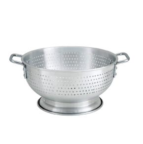 ALUMINUM COLANDERS